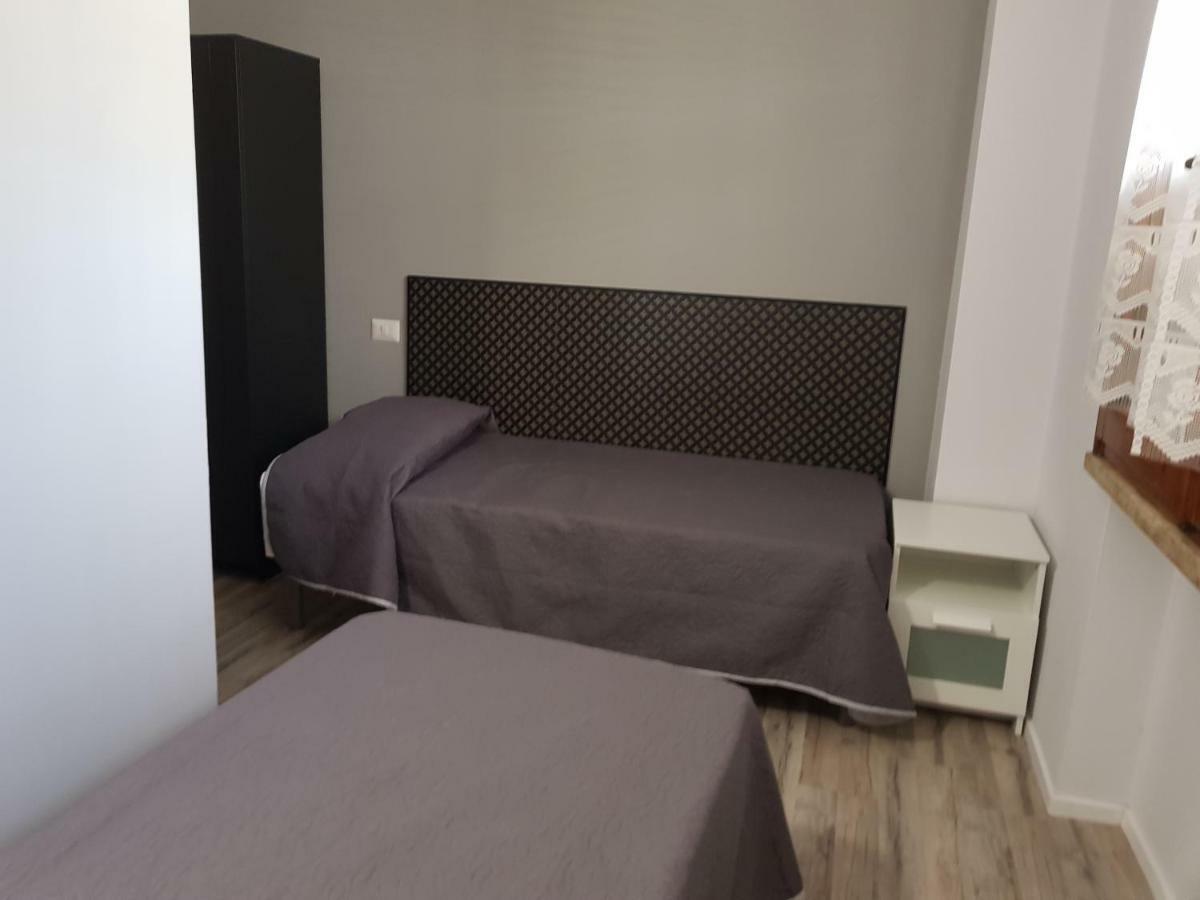 Affittacamere Umberto I Foligno Exteriör bild